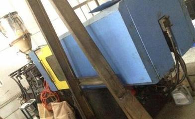 广东闲置塑料设备处理与工厂产品转型 亿利达130T注塑机出售及闲置资产盘活指南